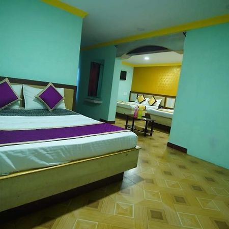 ホテル Ooty Vpr Residency エクステリア 写真