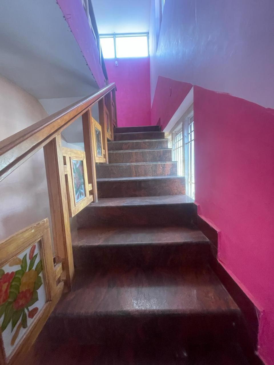 ホテル Ooty Vpr Residency エクステリア 写真