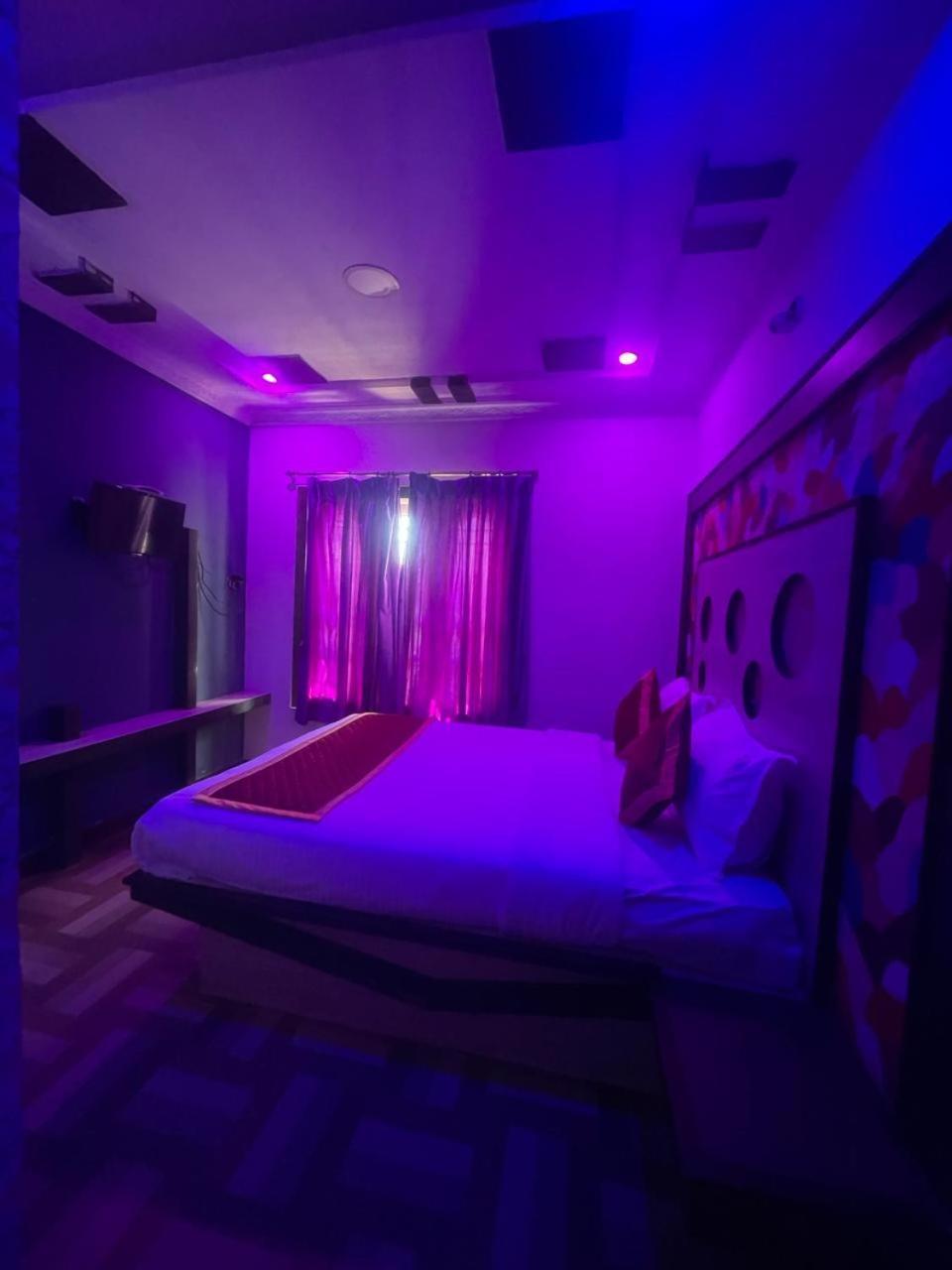 ホテル Ooty Vpr Residency エクステリア 写真