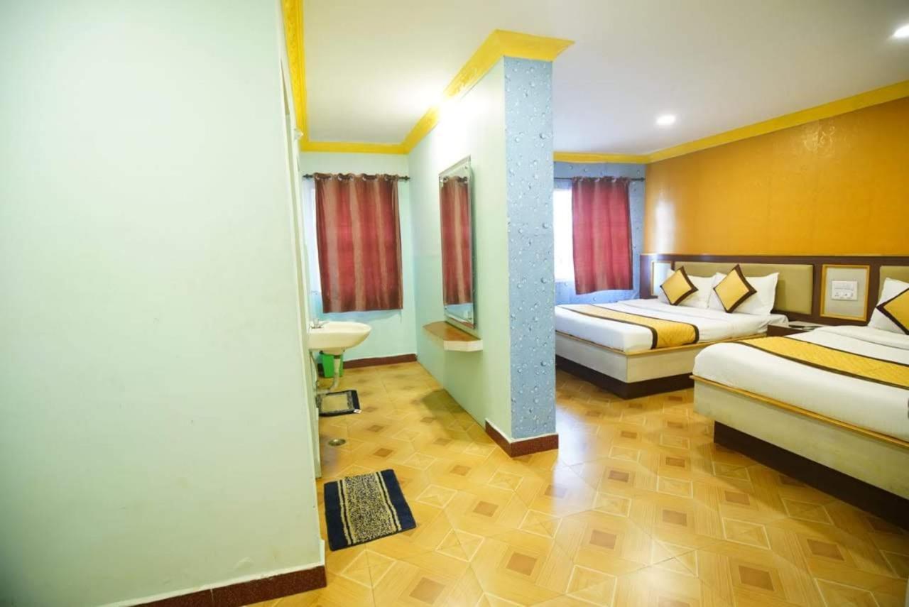 ホテル Ooty Vpr Residency エクステリア 写真